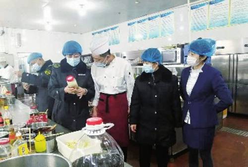 兰州西固区市场监管局多举措提升食品安全监管 筑牢‘舌尖上的安全’防线
